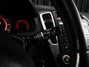 Хетчбэк Kia Ceed 2010 года, 699000 рублей, Тюмень