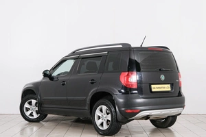 Внедорожник Skoda Yeti 2011 года, 739000 рублей, Красноярск