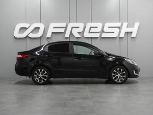 Седан Kia Rio 2013 года, 854000 рублей, Воронеж