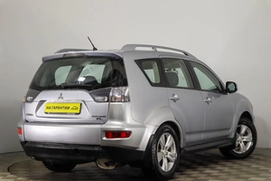 Внедорожник Mitsubishi Outlander 2010 года, 899000 рублей, Пермь