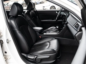 Седан Kia Optima 2017 года, 1650000 рублей, Краснодар