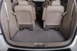 Минивэн Kia Carnival 2019 года, 2949000 рублей, Томск