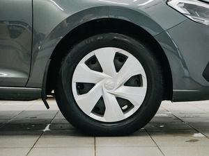 Лифтбек Volkswagen Polo 2020 года, 1489000 рублей, Красноярск