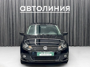 Седан Volkswagen Polo 2012 года, 749000 рублей, Ачинск