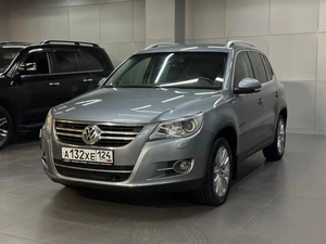 Внедорожник Volkswagen Tiguan 2009 года, 1047000 рублей, Красноярск