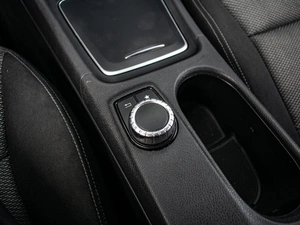 Внедорожник Mercedes-benz GLA-класс 2019 года, 1698000 рублей, Краснодар
