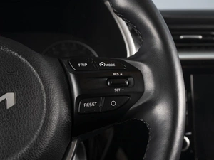 Седан Kia Rio 2021 года, 2030000 рублей, Омск