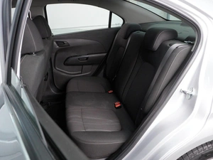 Седан Chevrolet Aveo 2012 года, 610000 рублей, Красный Пахарь