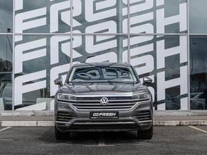 Внедорожник Volkswagen Touareg 2020 года, 4400000 рублей, Краснодар