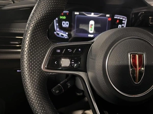 Седан Hongqi H5 2024 года, 2700000 рублей, Санкт-Петербург