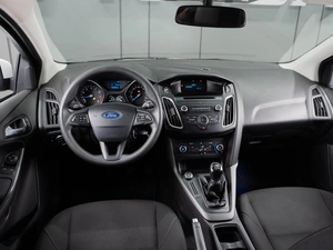 Хетчбэк Ford Focus 2016 года, 950000 рублей, Тюмень