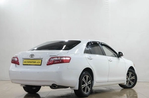 Седан Toyota Camry 2011 года, 1099000 рублей, Новокузнецк