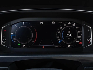 Внедорожник Volkswagen Tiguan 2019 года, 2570000 рублей, Краснодар
