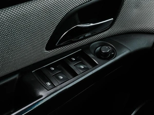 Седан Chevrolet Cruze 2011 года, 620000 рублей, Волгоград