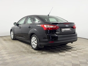 Седан Ford Focus 2014 года, 998200 рублей, Казань