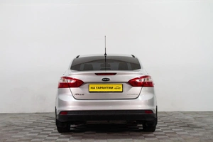 Седан Ford Focus 2011 года, 779000 рублей, Сургут