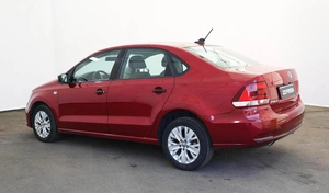 Седан Volkswagen Polo 2017 года, 1350000 рублей, Орёл