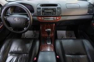 Седан Toyota Camry 2004 года, 1159000 рублей, Омск