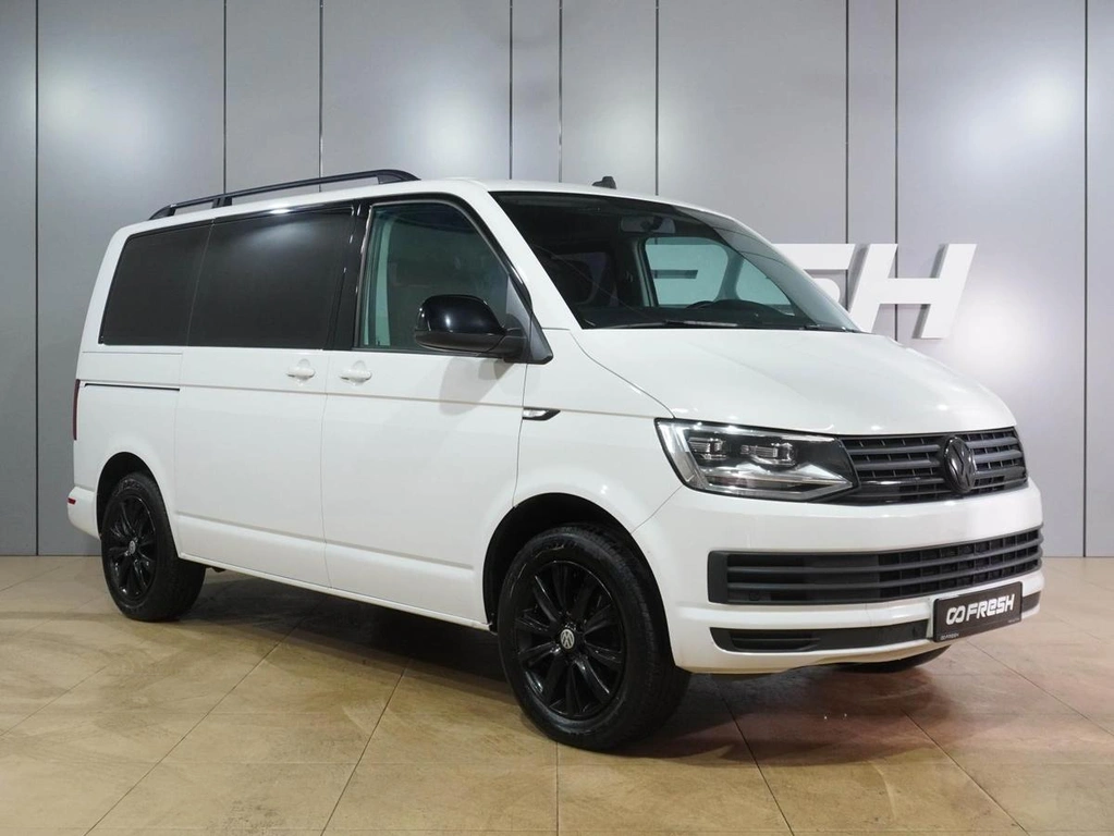 Минивэн Volkswagen Caravelle 2018 года, 3369000 рублей, Воронеж