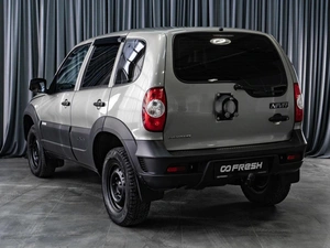 Внедорожник Chevrolet Niva 2013 года, 499000 рублей, Тюмень