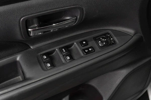 Внедорожник Mitsubishi Outlander 2016 года, 2109000 рублей, Петрозаводск