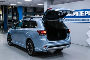 Внедорожник Mitsubishi Outlander 2016 года, 1998000 рублей, Солонцы