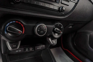 Хетчбэк Kia Rio 2019 года, 1149000 рублей, Челябинск