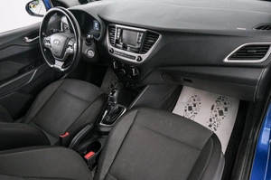 Седан Hyundai Solaris 2017 года, 1399000 рублей, Красноярск