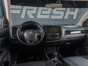 Внедорожник Mitsubishi Outlander 2019 года, 1499000 рублей, Сургут