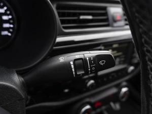 Седан Kia Rio 2017 года, 1179000 рублей, Саратов