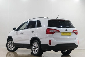 Внедорожник Kia Sorento 2014 года, 1799000 рублей, Новокузнецк