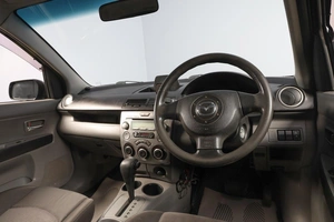 Хетчбэк Mazda Demio 2006 года, 599000 рублей, Новосибирск