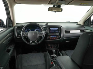 Внедорожник Mitsubishi Outlander 2018 года, 2035055 рублей, Москва