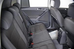 Внедорожник Volkswagen Tiguan 2015 года, 1749000 рублей, Пермь