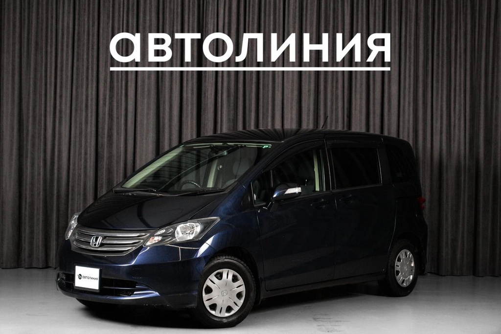 Минивэн Honda Freed 2009 года, 950000 рублей, Красноярск
