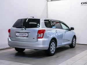 Универсал Toyota Corolla Fielder 2010 года, 899000 рублей, Красноярск