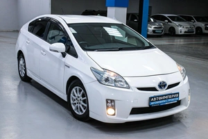 Лифтбек Toyota Prius 2011 года, 953000 рублей, Солонцы
