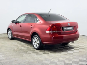 Седан Volkswagen Polo 2013 года, 849200 рублей, Казань