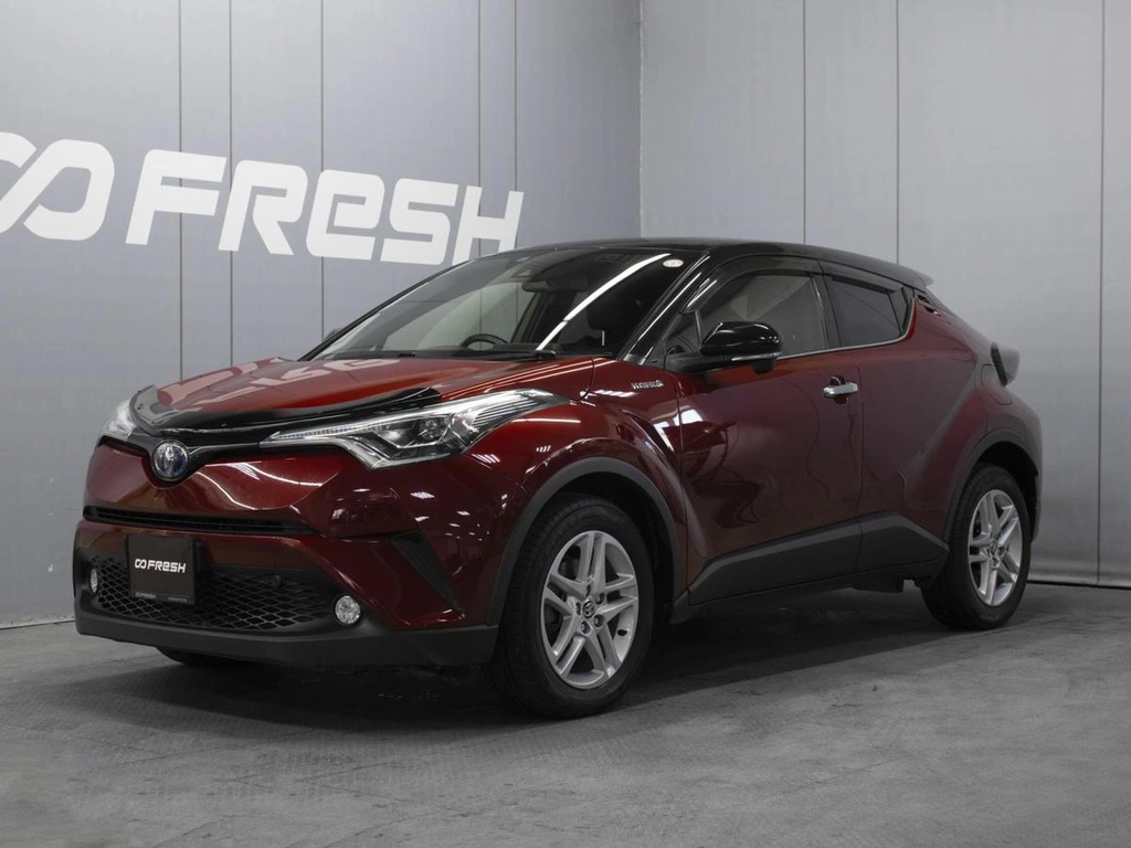 Внедорожник Toyota C-HR 2018 года, 2400000 рублей, Омск