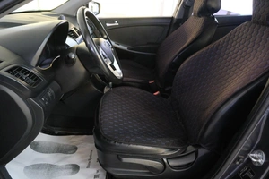 Седан Hyundai Solaris 2012 года, 869000 рублей, Омск