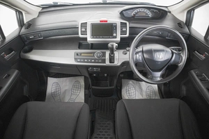 Минивэн Honda Freed 2010 года, 1029000 рублей, Кемерово