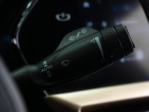 Внедорожник Geely Monjaro 2024 года, 3045000 рублей, Тюмень