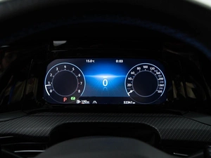Хетчбэк Volkswagen Golf R 2021 года, 5846900 рублей, Москва
