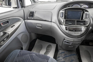 Минивэн Toyota Estima 2001 года, 659000 рублей, Барнаул