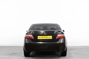 Седан Toyota Camry 2009 года, 1049000 рублей, Барнаул