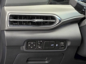 Внедорожник Changan UNI-T 2024 года, 2300000 рублей, Красноярск