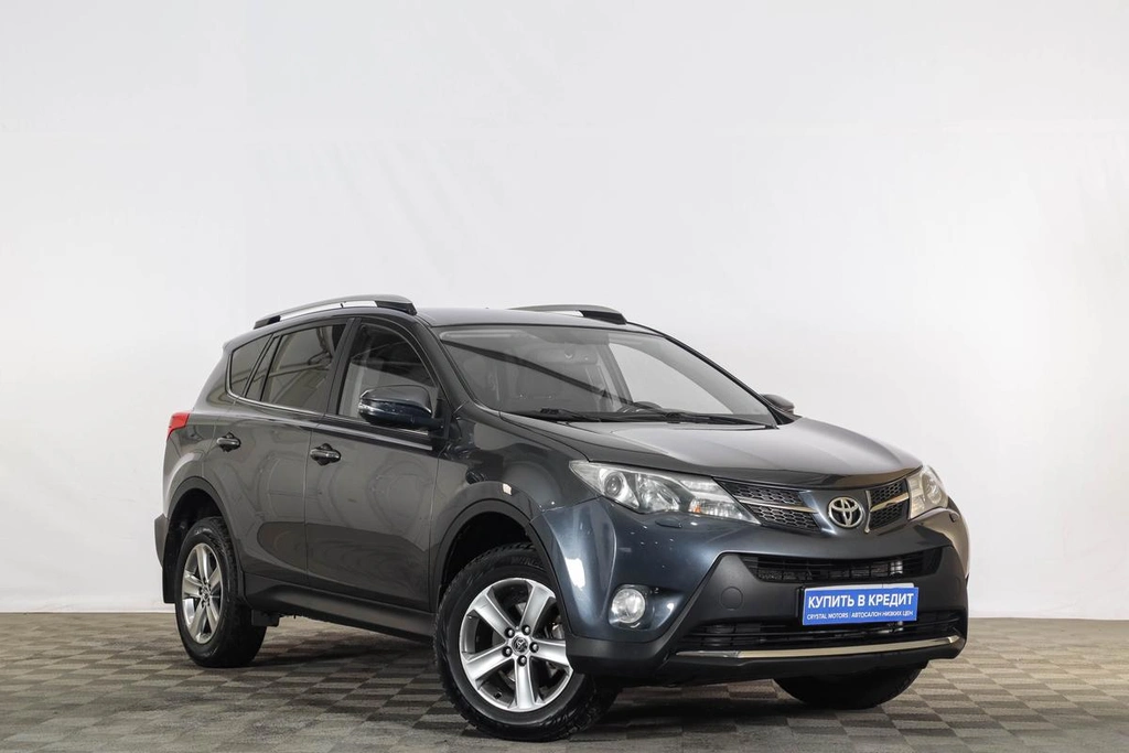 Внедорожник Toyota RAV4 2016 года, 1999000 рублей, Тюмень
