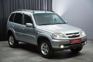 Внедорожник Chevrolet Niva 2014 года, 597000 рублей, Красноярск