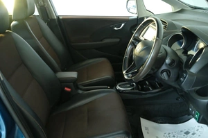 Универсал Honda Fit Shuttle 2011 года, 919000 рублей, Омск