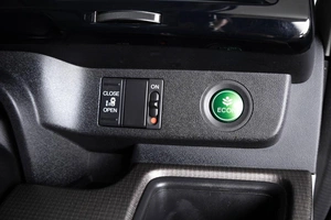 Минивэн Honda Stepwgn 2015 года, 1649000 рублей, Пермь